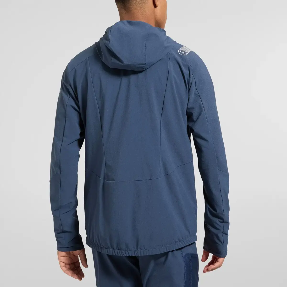 Aequilibrium Speed Jkt M